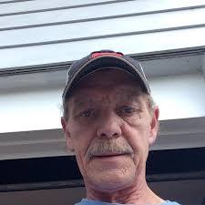 Kenny Laster's Instagram, Twitter & Facebook