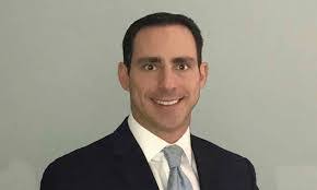 Eduardo Nieves's Instagram, Twitter & Facebook