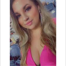 What are the hours for the splash pad at Patriot Park and YMCA Kings  Mountain?