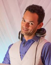 Danny Farrell's Instagram, Twitter & Facebook