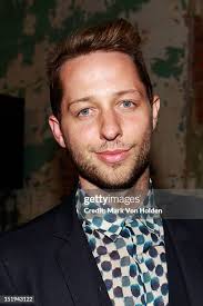 566 Derek Holden Fotos und hochauflösende Bilder