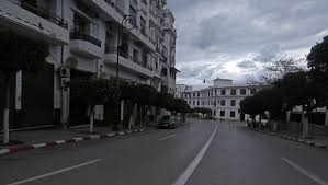 Les mesures de confinement reconduites en algérie. Covid 19 En Algerie Le Confinement Legerement Allege
