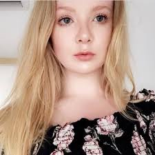 Mia Doyle (@Mia_Doyle22)