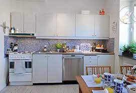 Confira os projetos elegantes e cheio de dicas de como decorar cozinha pequena e mais de 20 inspirações de decoração de cozinhas pequenas que. Decoradas 2 Como Decorar Cozinha Pequena Cozinha Pequena Cozinhas