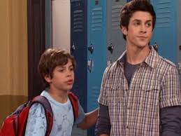 Wizards of waverly place first premiered on disney channel in 2007. Wizards Of Waverly Place Graphic Novel Tv Episode 2008 Imdb