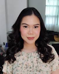 Bo chomi where can I do makeup therapist course around mabopane &how much  ?.