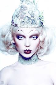 Makeup Brushes Tutorial Click Here Https Www Youtube Com Watch V Vpvj3eumgca Makeup Makeupbrushes Real Fashion Makeup Editorial Makeup Artistry Makeup