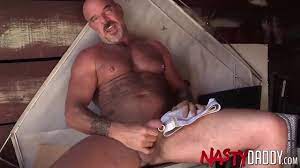NASTY Tattooed Jack Dyer Masturbates Dick Solo - XVIDEOS.COM