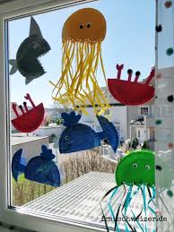Hier gibt es anleitung und bastelbogen gratis zum download. Winter Fensterdeko Basteln