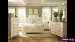 Join the decorpad community and share photos, create a virtual library of inspiration photos, bounce off design ideas with fellow members! Green And Cream Bedroom Ideas Youtube