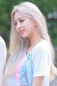 Shin Yuna Gaya Rambut Gaya Rambut Panjang Selebritas
