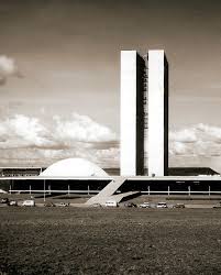 On the other hand, the architecture also forms a major part of the character and identity of a destination. National Congress Brasilia Oscar Niemeyer Arquitectura Viva