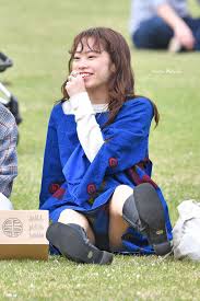 抜けるパンツ撮り放題！美女の座りパンチラ画像集( ^ω^ ) | パンツの極み〜盗撮JK.JD.OL.人妻.洗濯物.染み下着〜