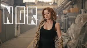 Videoclip cu mira interpretand live piesa masca lui zorro. Mira Masca Lui Zorro Global Session Youtube