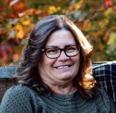 Christine Seitz's Instagram, Twitter & Facebook