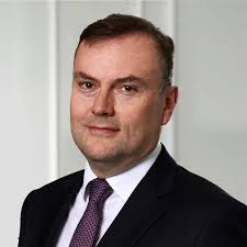 Co-founder of Securis Investment Partners joins AkinovA Advisory Board, Alexander  Pike