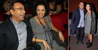 Il conduttore oggi ha raggiunto l'apice della sua felicità però insieme a francesca vaccaro, la quale è diventata sua moglie qualche anno fa e che gli ha permesso anche di. Carlo Conti E La Moglie Francesca Vaccaro Incinta Ecco Il Pancione Gossip