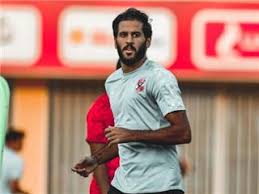 يقترب مروان محسن، لاعب الأهلي المصري، من الرحيل مجاناً عن بطل أفريقيا، بعدما خرج اللاعب من حسابات مدرب الفريق، الجنوب أفريقي بيتسو موسيماني Twukn1no8nuxrm