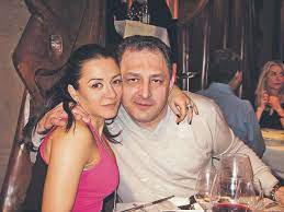 Sub mica bagheta a unui mic spion, cel mai septembrie 30, 2011 — vanghelie. Exclusiv OperaÈ›iunea Tatalionul Oana Mizil SoÈ›ia Lui Marian Vanghelie A Reinceput Tratamentele Pentru Fertilitate Libertatea