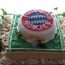Welcome to the official werder bremen facebook page in english! Individuelle Fussballvereins Torte Ichliebebacken De