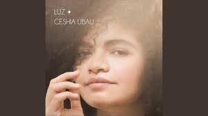 Ceshia Ubau:"Cuando una mujer cuenta la historia de otra, se rompe un  encantamiento"