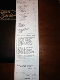 Olive Garden Pays For Family S Food After Hearing The Grandpa S House Burnt Random Acts Of Kindness Olive Gardens Good Deeds