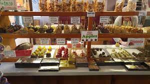 Check spelling or type a new query. Hansel And Gretel Candy Kitchen Helen Destimap Destinations On Map