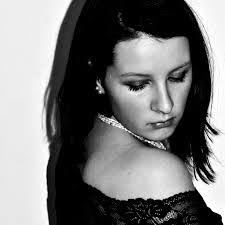 Lauren Blakemore's Instagram, Twitter & Facebook