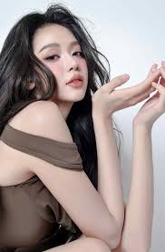 Nhiệm kỳ rực rỡ của đương kim Hoa hậu Việt Nam