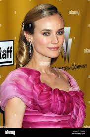 Diane russell hi-res stock photography and images