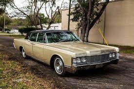 1968 Lincoln Continental In Champagne Gold Lincoln Continental Classic Cars Lincoln Cars