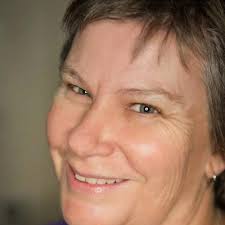 Fiona Moss (@Fiona12Moss)