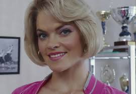 sam star looks so much like missi pyle : r/rupaulsdragrace