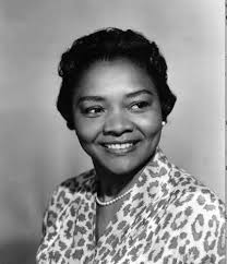 Female Black Actresses In Their 50s Juanita Moore The Museum Of Uncut Funk Black Hollywood African American Actress Black Actresses