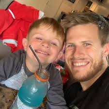 Sandi Krakowski, Business