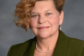 Carrie Eglinton Manner