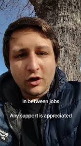 Austin Mantooth's Instagram, Twitter & Facebook