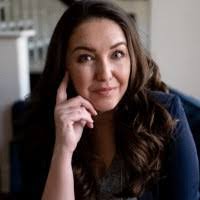 Melissa Schipper's Instagram, Twitter & Facebook