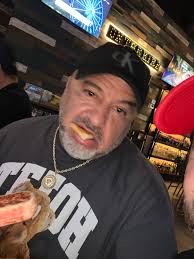 lola hunter (@lolaahunter)