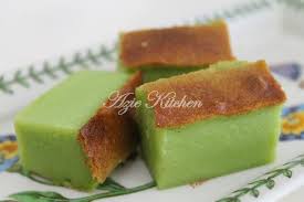 Kuih Bakar Istimewa Azie Kitchen Yang Paling Sedap Food Asian Desserts Malay Food