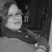 Amelia Benton's Instagram, Twitter & Facebook