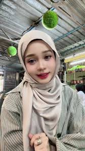 auniebasyerah (@auniebasyerah)’s videos with bunyi asal