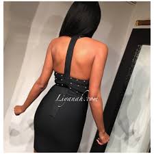 Célèbre pour ses robes de soirée tendance, la marque de mode londonienne lipsy apporte une touche jeune et sympa à ses collections de tenues de soirée, de tissu épais effet bandage effet stretch. Robe Moulante Noir Cloutee Effet Bandage Malena Liyanah