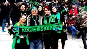 Bilgisayarımın masa üstünü süsleyen birbirinden güzel ve yüksek çözünürlükteki wallpaper yani duvar kağıtlarını paylaşmak istedim. Tribunlerin Sevilen Abisi Yuksel Ates Kocaeli Paraf