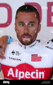 Robert kiserlovski hi-res stock photography and images