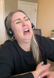 Happy Monday! Gonna be a GREAT day! #mondaymotivation #mondaymood #monday  #grwm #insurancebroker #workfromhome #workfromanywhere #wfh #wfhmom  #lifeinsurance #agent #broker #insurance #underwriter