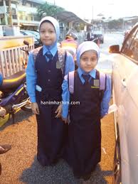 Tentunya peran strategis pengawas dapat dilaksanakan apabila pengawas sekolah memiliki standar kualifikasi dan kompetensi yang memadai. Pengawas Lama Dan Pengawas Baru Di Hari Pertama Persekolahan Nukilan Budak Flat