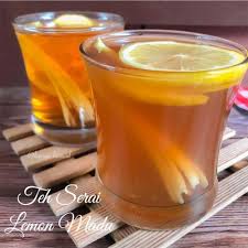 Dengan konsumsi minuman lemon madu di pagi hari secara rutin, maka tingkat keasaman tubuh menurun serta manjadi lebih baik. Begini Cara Membuat Teh Serai Lemon Madu