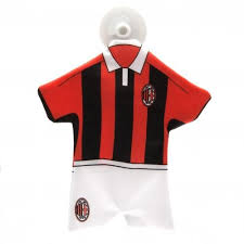 Coole retro ac milan trainingsanzug 2020 2021 2022 mit hose günstig kaufen sale angebot beflockung. Ac Milan Trainingsanzug Kinder Test Vergleich 2021 7 Beste Schlafanzuge Pyjamas