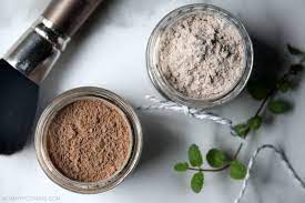 Diy dry shampoo for dark hair Easy Diy Dry Shampoo Recipes For Light Or Dark Hair